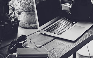 STAR SPORTS下载-【集锦】亚特兰大3-0淘汰尤文晋级意杯4强，斯卡马卡点射